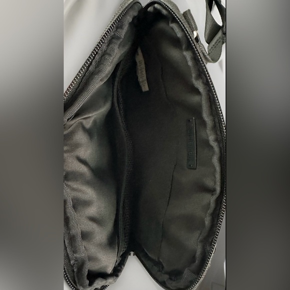 Lululemon Athletica Curved Lines Nylon Crossbody Bag ~ As Is - Picture 9 of 11